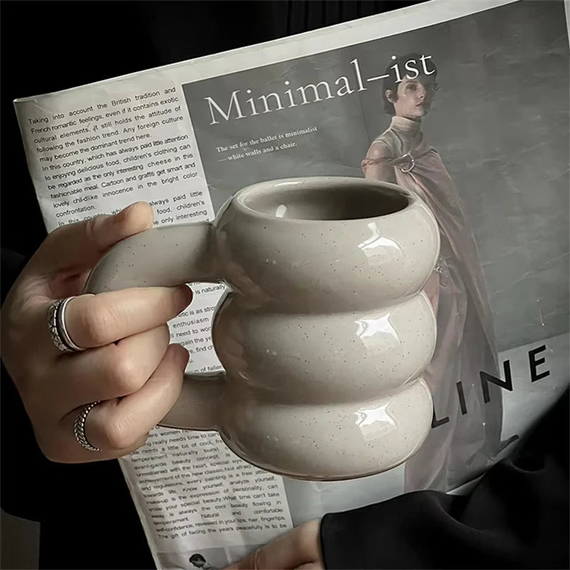 Nueva Taza de cerámica minimalista francesa, taza de té de la leche creativa de gran capacidad, diseño de nicho, bonita taza de café con asa