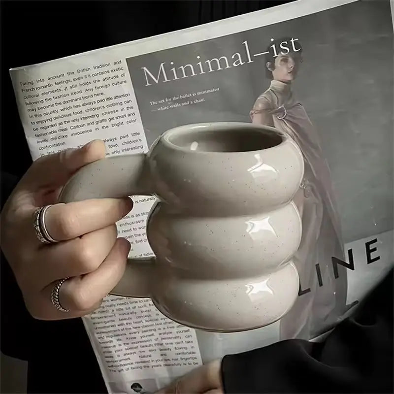 Nueva Taza de cerámica minimalista francesa, taza de té de la leche creativa de gran capacidad, diseño de nicho, bonita taza de café con asa
