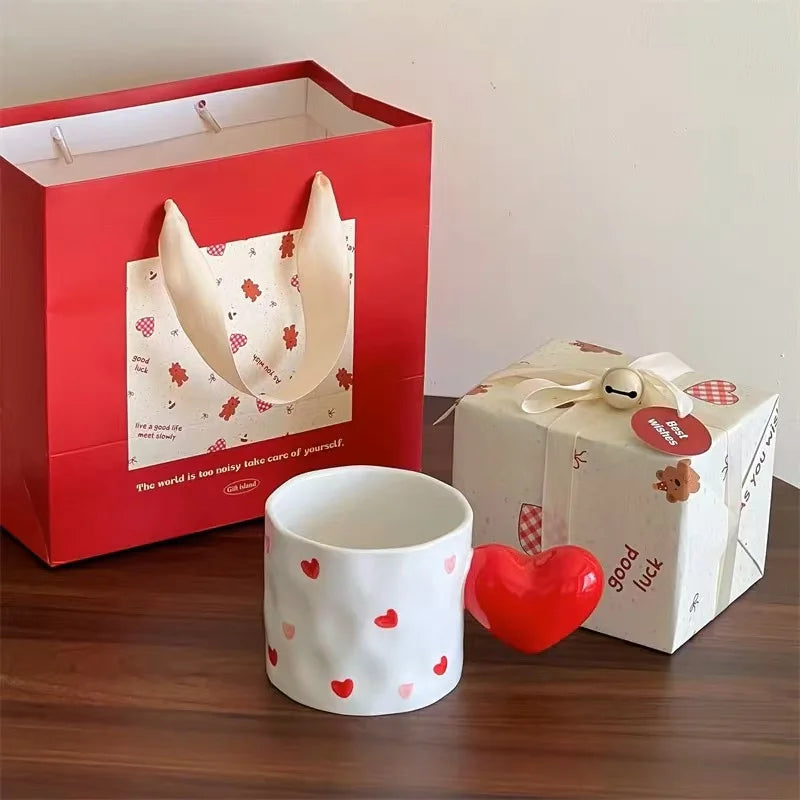 Taza Irregular hecha a mano, taza de café con lazo tridimensional rosa, taza de agua de cerámica de regalo de nicho artístico