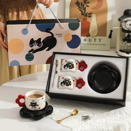 Taza de café de cerámica bonita, plato, caja de regalo, taza de agua de alta belleza, taza de café para pareja