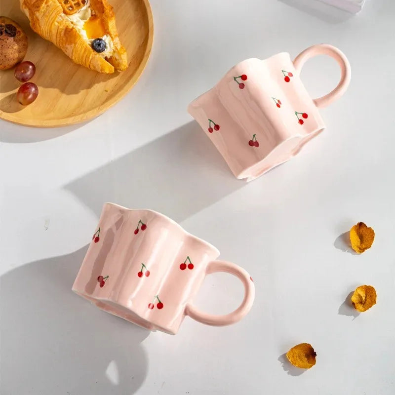 Taza de cereza pintada a mano para niña, vaso de agua Irregular creativo, rosa encantador, tazas de leche de cerámica hechas a mano, tazas de café de porcelana, regalo 2023