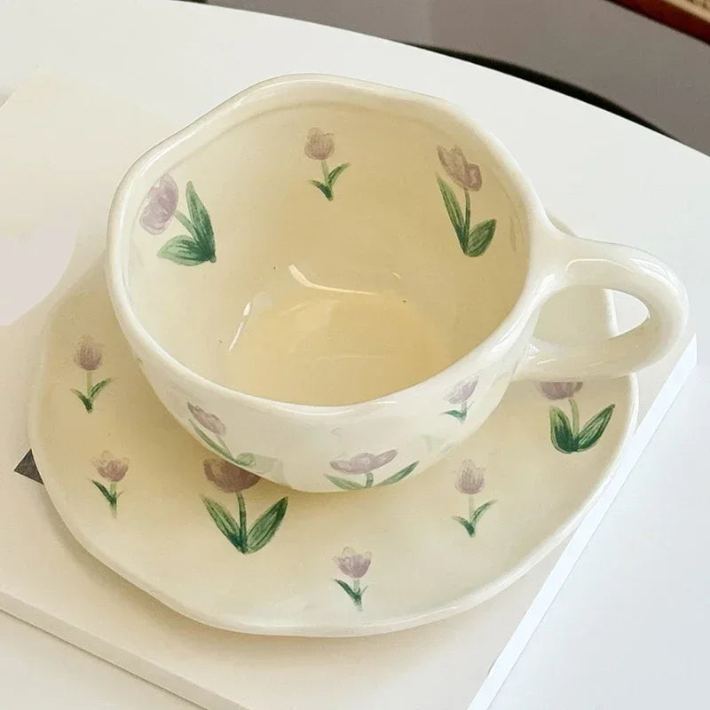 Juego de tazas de café con patrón de flores, café de cerámica pintado, linda chica, agua, taza de Color bajo vidriado pintada a mano, regalo para regalo de festival