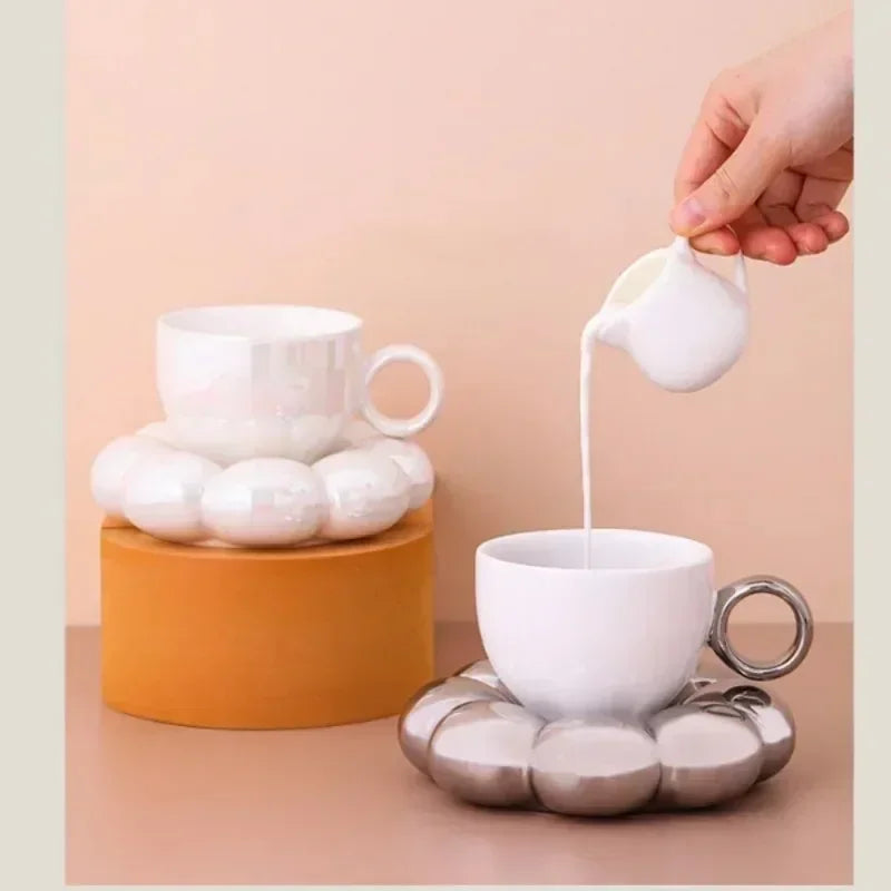 Juego de tazas de café de cerámica con platillo, taza creativa en forma de nube, leche, té de la tarde, tazas de agua, artículos para beber, decoración de mesa de cocina