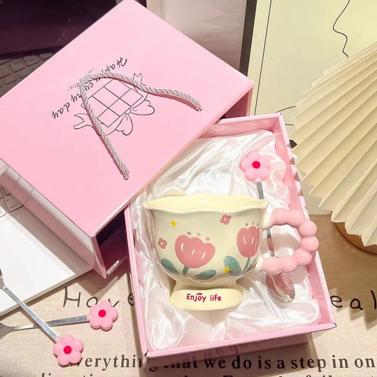 2025 Regalo de cumpleaños para niñas, taza de café de recuerdo, Taza de cerámica para el hogar, tazas de alto valor, tazas de café, taza de agua de flor creativa