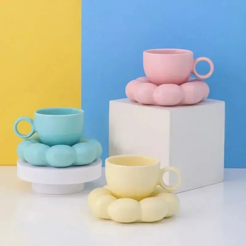Juego de tazas de café de cerámica con platillo, taza creativa en forma de nube, leche, té de la tarde, tazas de agua, artículos para beber, decoración de mesa de cocina