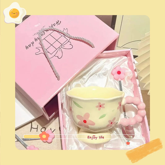 Tazas de café con flores de cerámica de alto valor, tazas de agua creativas aptas para lavavajillas, regalos de cumpleaños para niñas y el hogar